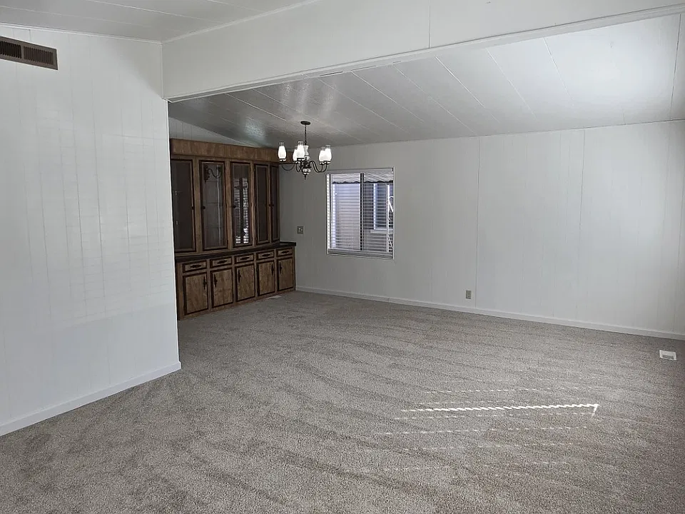 Grand Livingroom