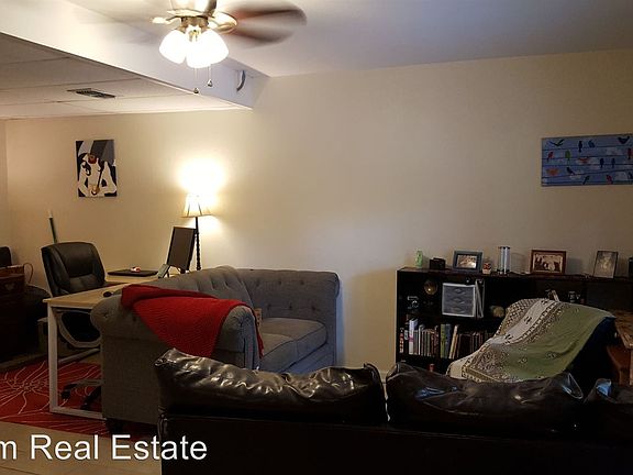 2nd image of 2002 Greenwood Dr APT C