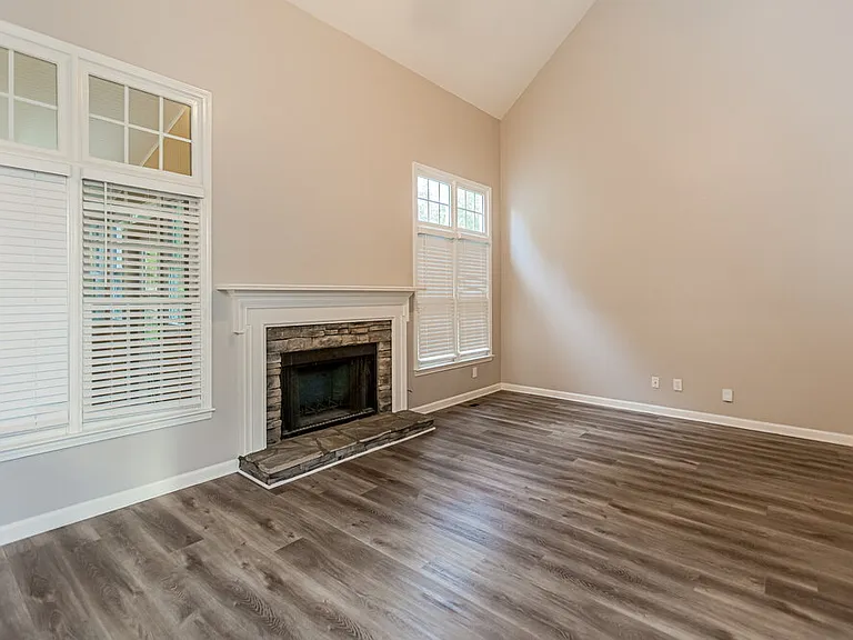 3783 Ping Ct NW — Photo 5