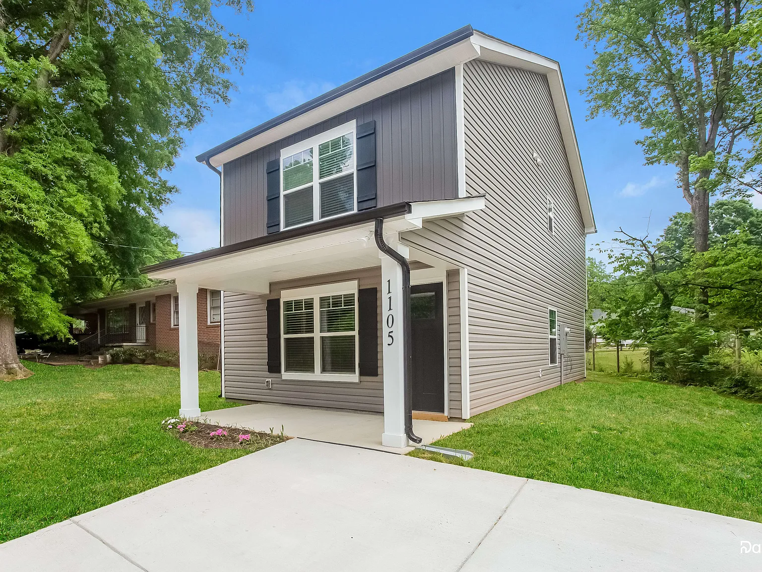 3 bed, 2.5 bath, 1190 sqft, $1,840 — Photo 2