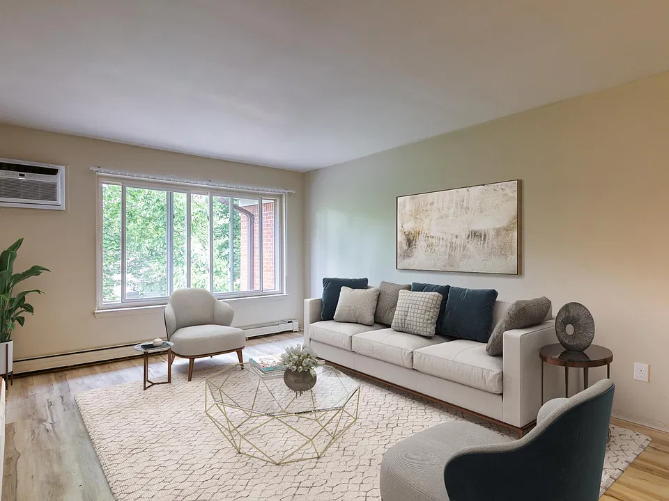 724 N Pennsylvania Ave #14