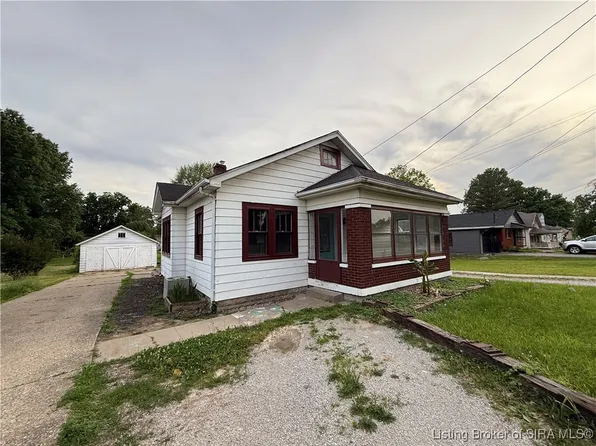 1731 McDonald Lane, New Albany, IN 47150