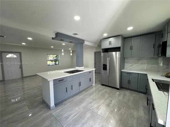 3100 SW 61st Ave, Hollywood, FL 33023