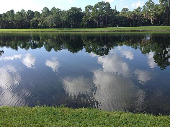3rd image of 8604 Lineyard Cay