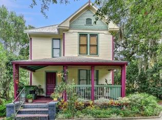 325 E Rich Ave, Deland, FL 32724