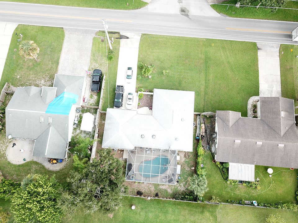 2nd image of 4790 Spruce Creek Rd