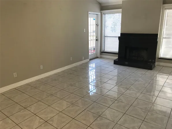 10047 Westpark Dr APT 96, Houston, TX 77042