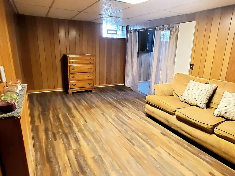 322 Beacon Pl — Photo 9
