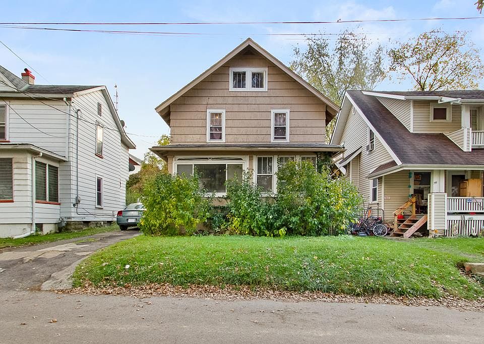 1st image of 25 Burnese Ave