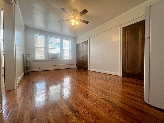 4th image of 3651 S Grand Blvd #205