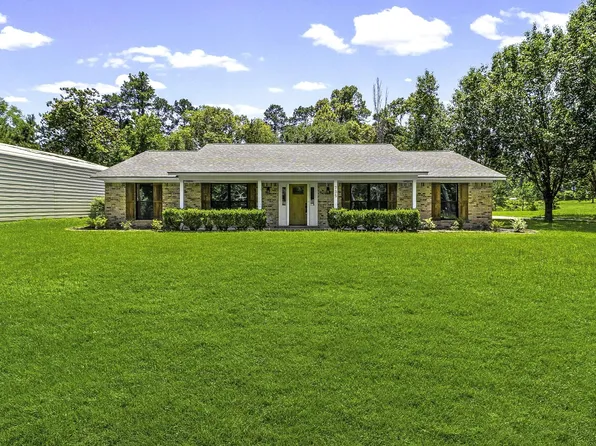 735 Laurelia Loop, Corrigan, TX 75939