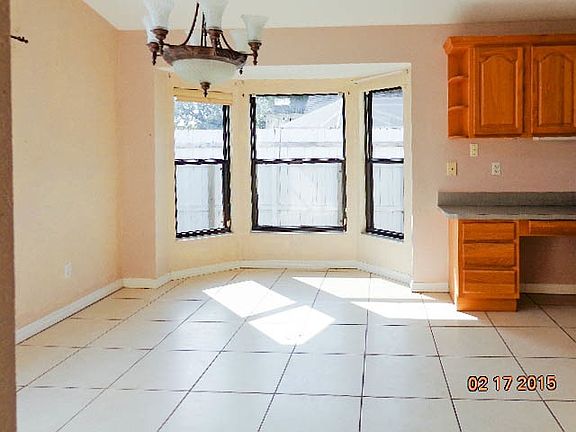 5th image of 128 Silver Hill Ln
