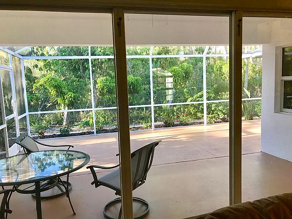 Back porch / screened lanai