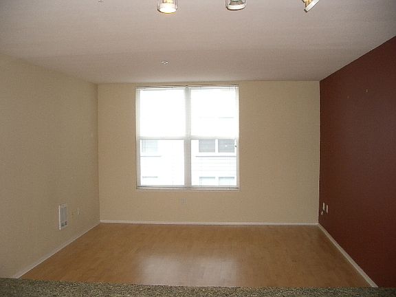 3rd image of 8200 Oceanview Ter APT 224