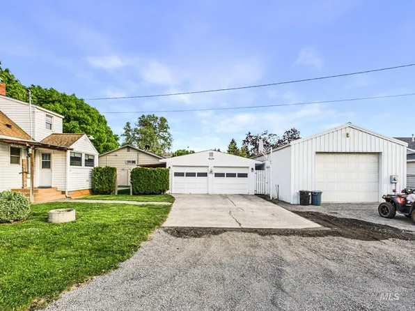 3422 6th St, Lewiston, ID 83501