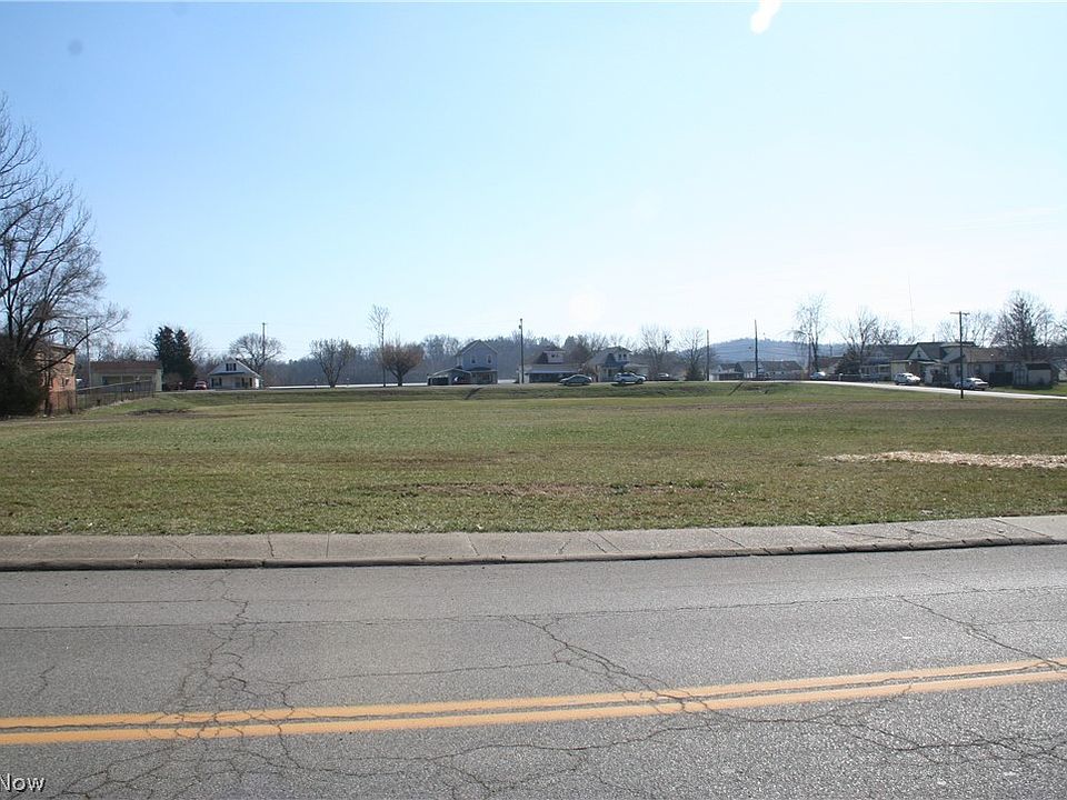 1st image of 800 Camden Ave