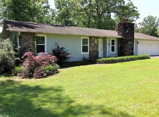 211 Oaklawn Cir, Little Rock, AR 72206