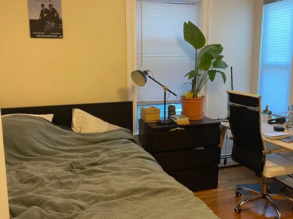310 Prospect St APT 1R, Cambridge, MA 02139