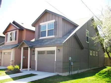2807 W Ona St — Photo 1