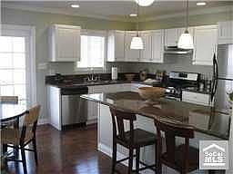2nd image of 5510 Linden Ave