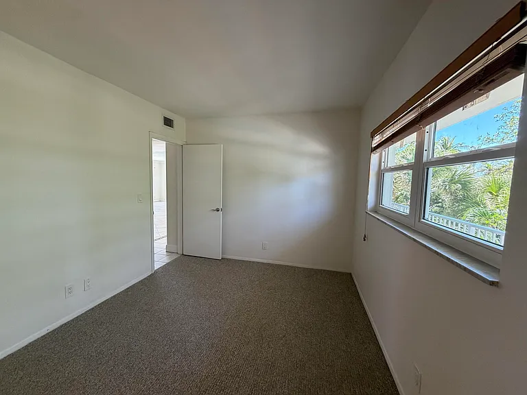 1750 S Ocean Blvd #306E — Photo 14