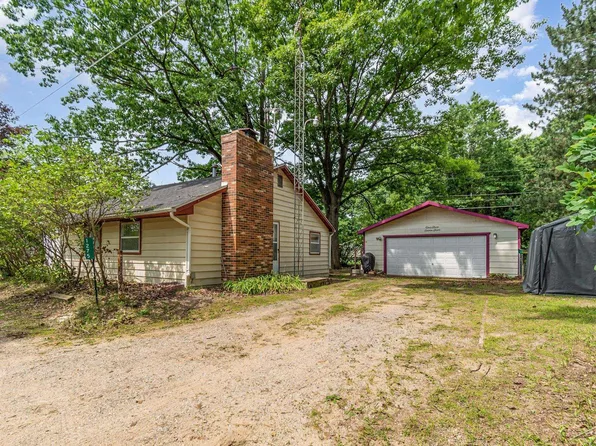 1275 Denton Creek Rd, Beaverton, MI 48612