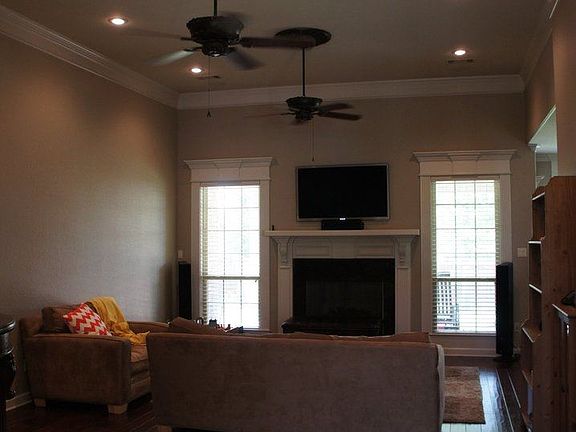 3rd image of 9316 Johnson Dr