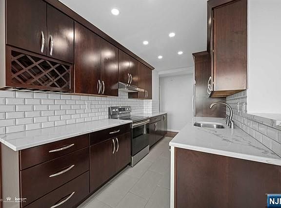 5th image of 200 Winston Dr APT 3102