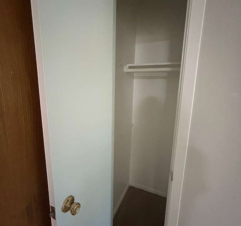1st image of 2625 18th Ave S APT 10