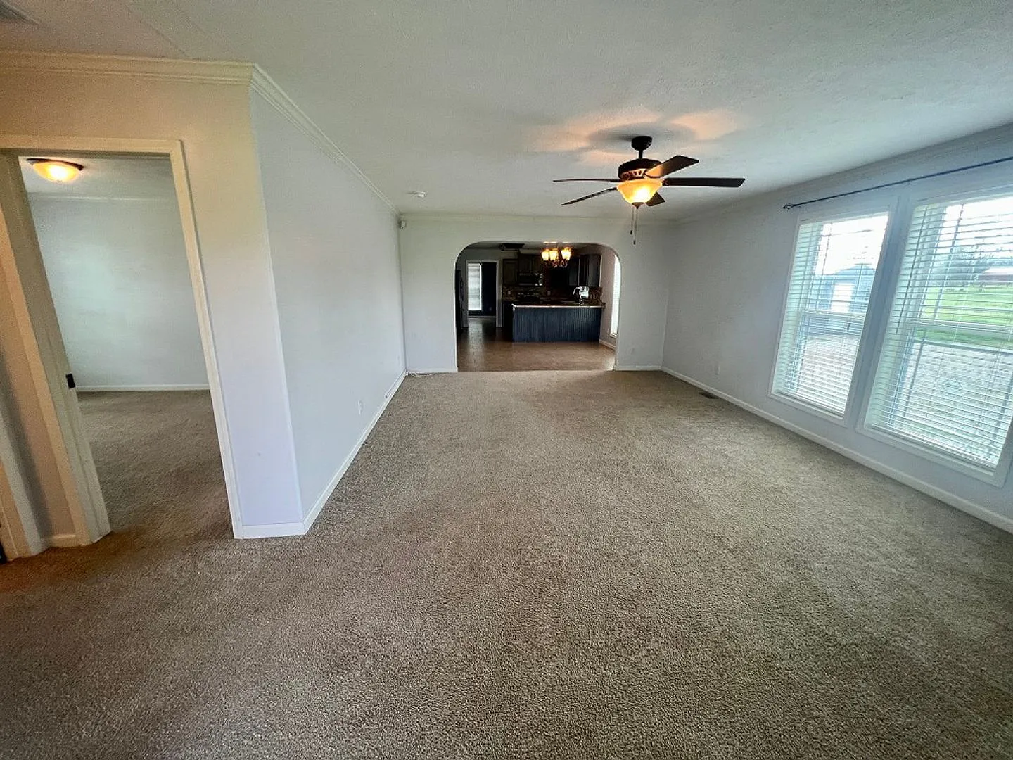 Beautiful 3Br 2Ba Mini Farm, Minutes Outside Shelbyville! — Photo 4