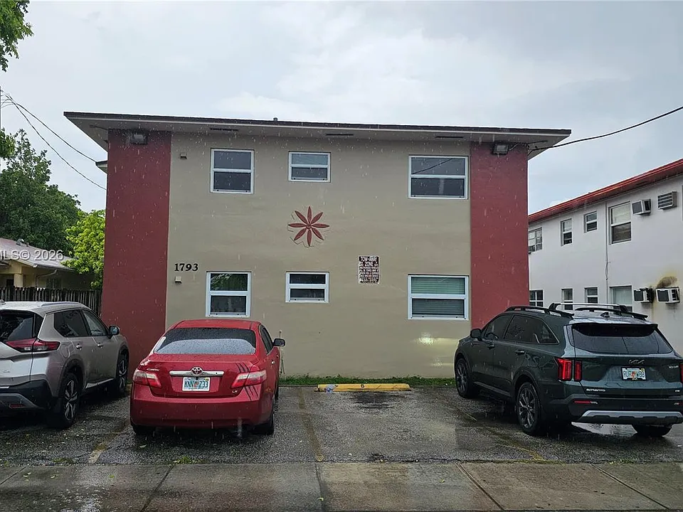 1793 NW 18th Ter #6