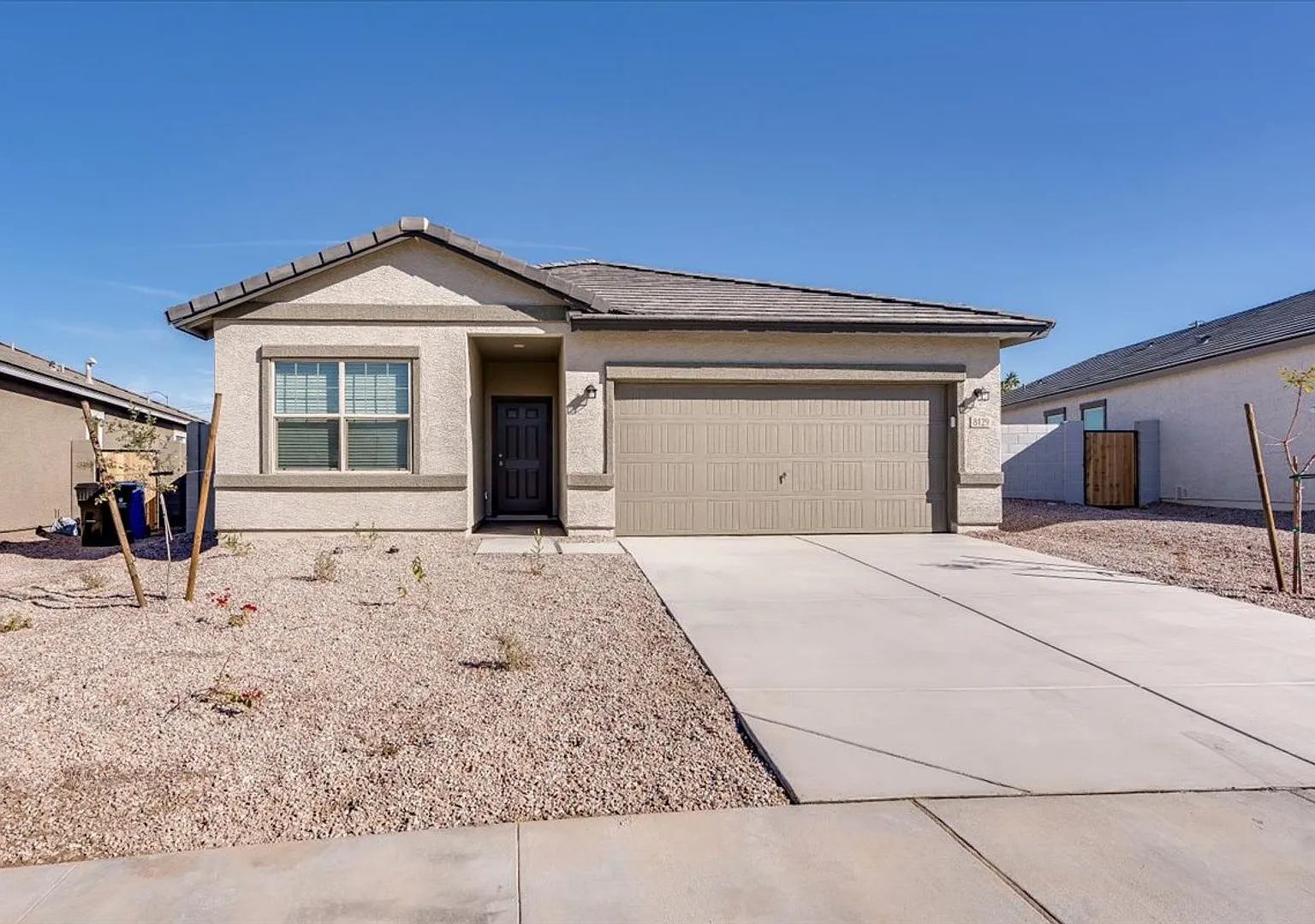 Spacious 4 Bedroom Just off the 202! — Photo 1