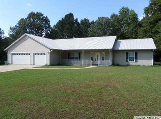 4845 Lakeplace Rd, Cedar Bluff, AL 35959