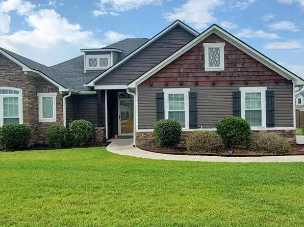 4077 McKenzie Ln, Valdosta, GA 31605