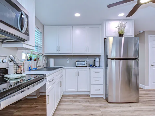 4444 17th St W Unit 1, Bradenton, FL 34207