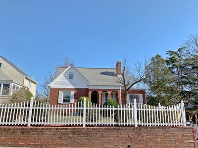 2810 E Side Dr, Alexandria, VA, 22306