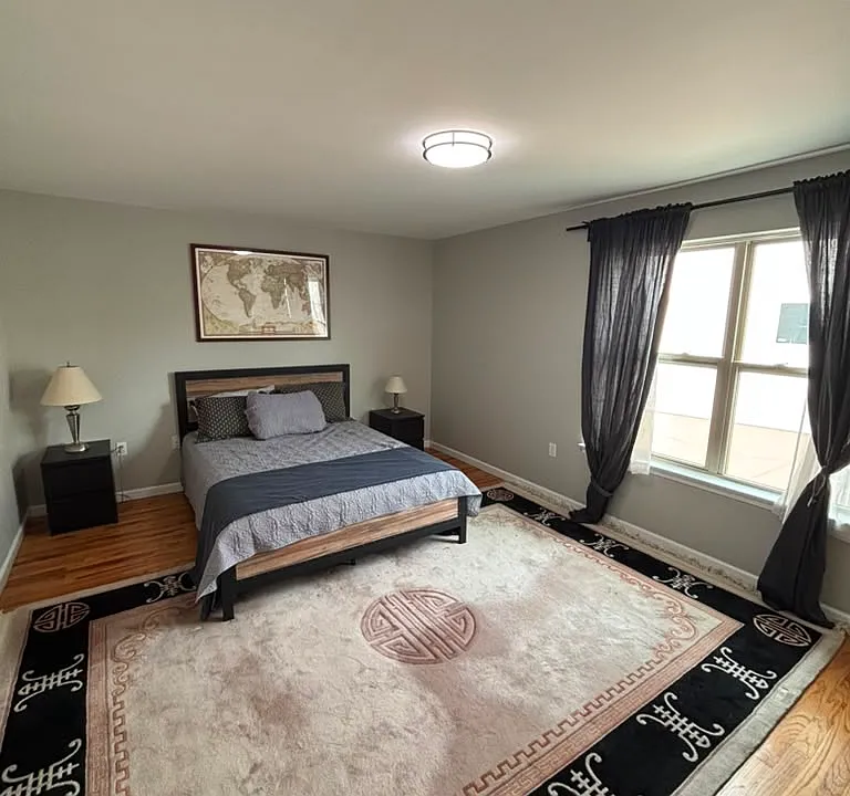 255-257 New Jersey Railroad Ave #11-3