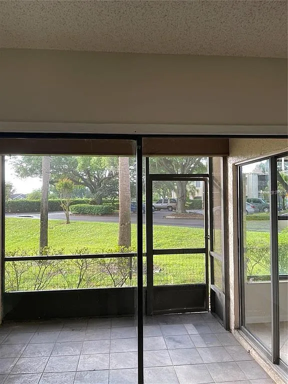 Building Photo - 3100 S Semoran Blvd #11
