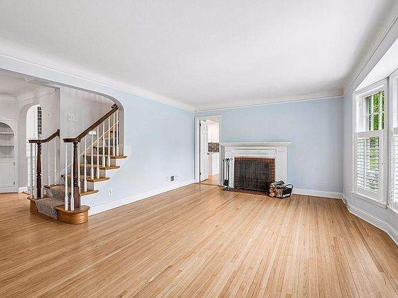 5th image of 3845 Joppa Ave S