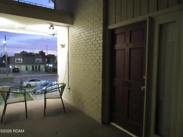 222 London Ave APT 228, Metairie, LA 70005