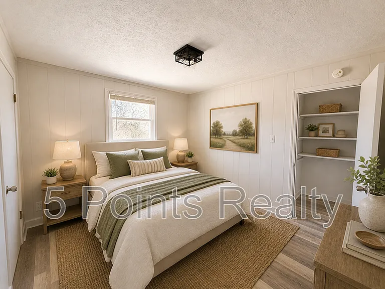 2121 Bracey Cir #B — Photo 15