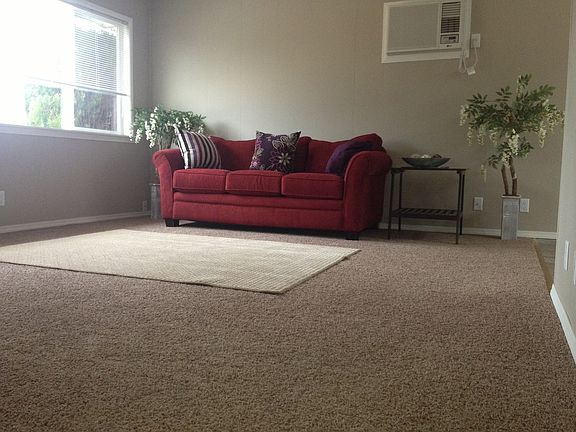 3rd image of 205 W Selah Ave APT A