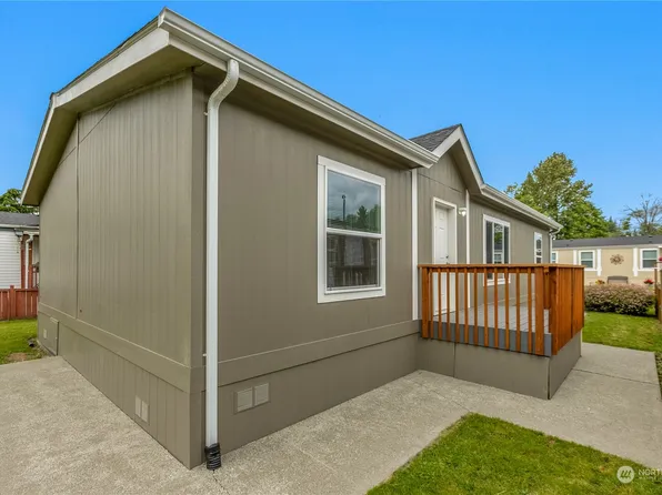 600 N Reed Street #10, Sedro Woolley, WA 98284