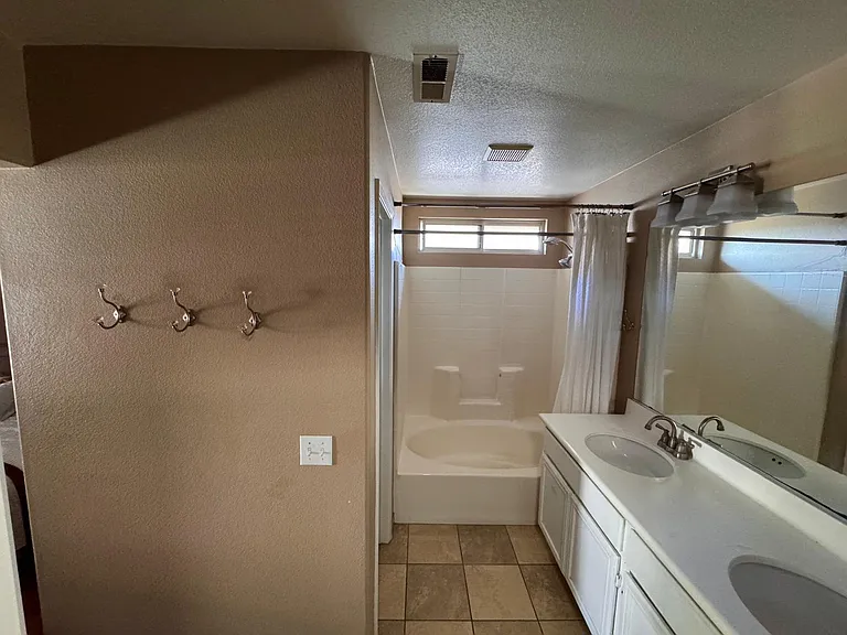 1161 Chimney Flats Ln — Photo 14