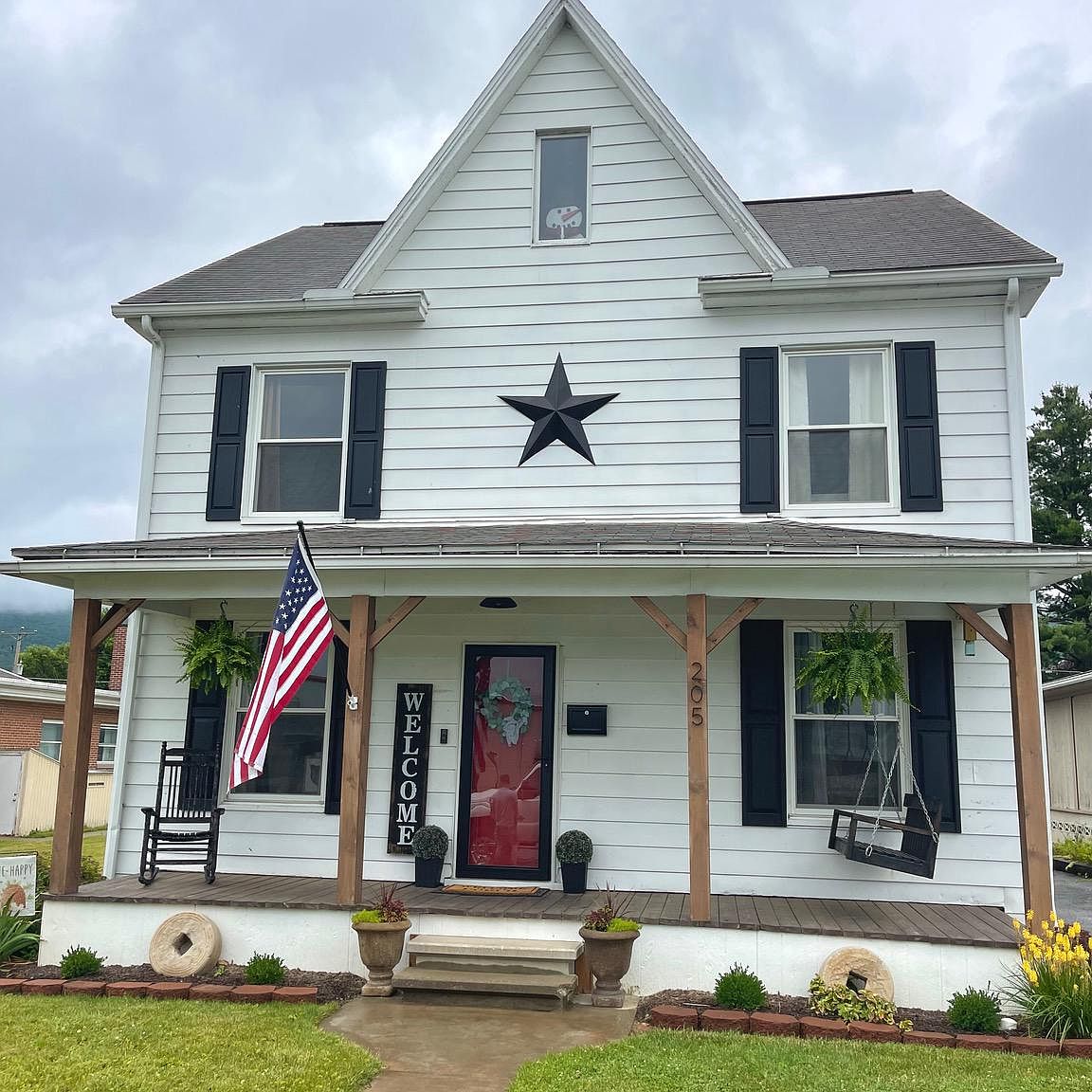 205 3rd Ave, Burnham, PA 17009 Zillow