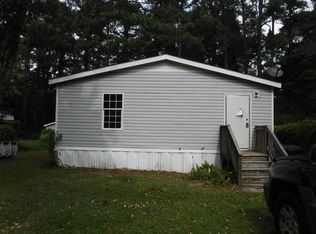 909 Bernice Ave, Manteo, NC 27954
