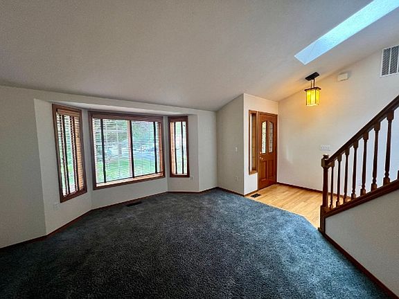 4th image of 1513 15th Ct SE
