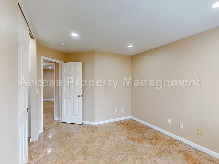 2141 Norik Dr — Photo 18