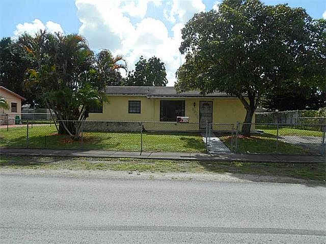 1st image of 3348 Nw 180 St
