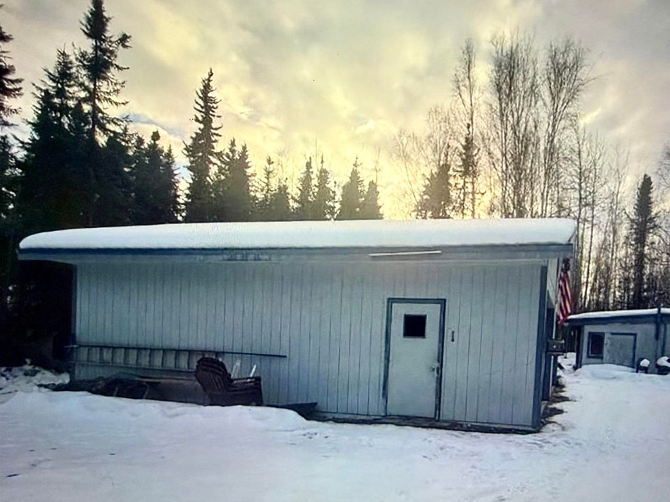 1st image of 2603 Lancelot Dr E